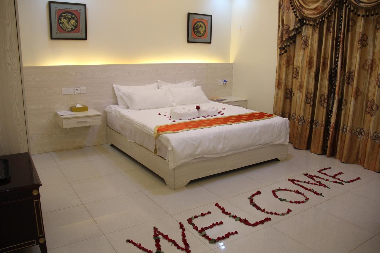 Nanjing Restaurant & Motel كامبالا المظهر الخارجي الصورة